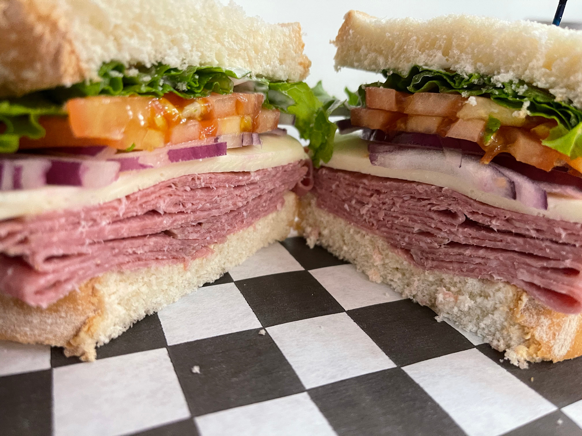 Fresh Bagels and Sandwiches in Hernando County